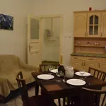 Apriory Apartmants Sas